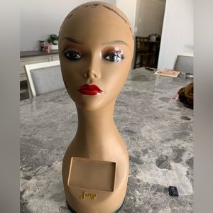 Unlisted Mannequin Head with Makeup
